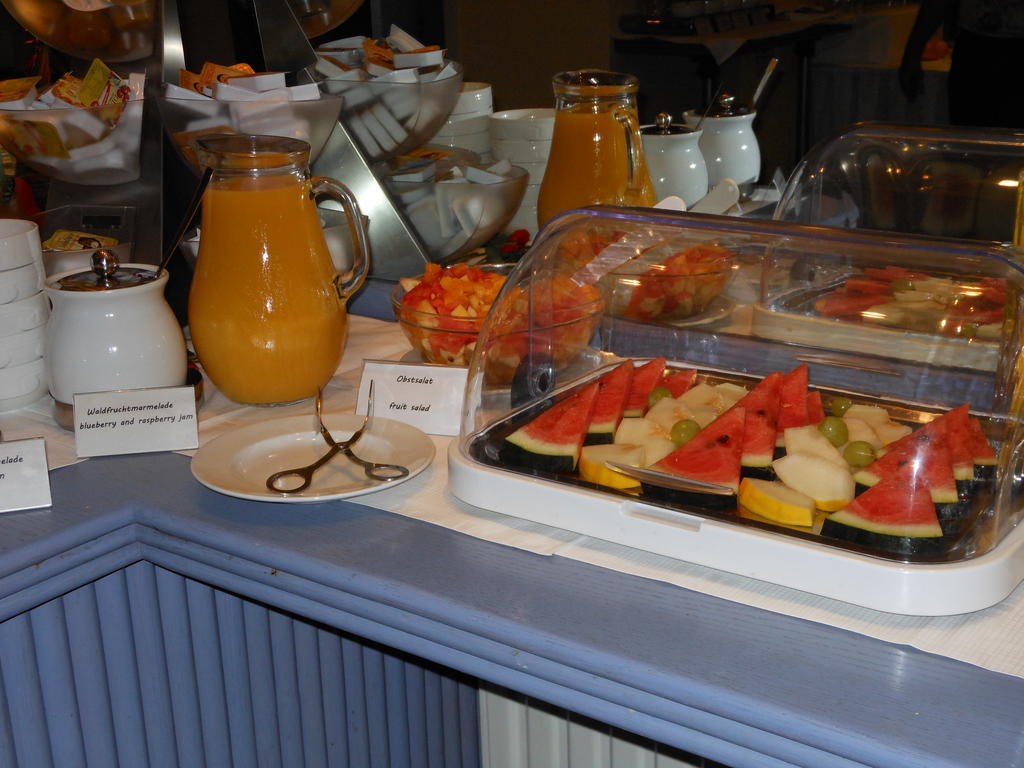 Amadeo Hotel Leipzig Buitenkant foto