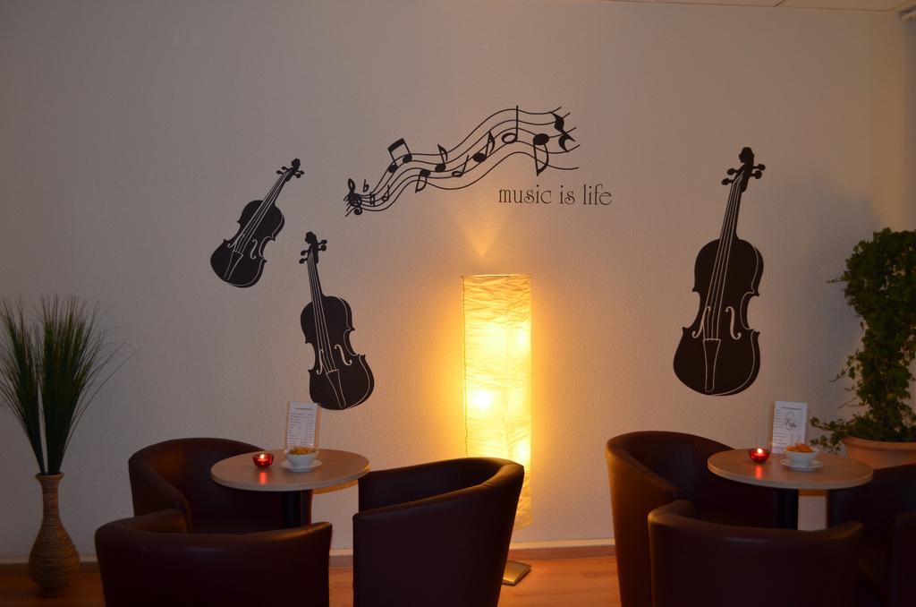 Amadeo Hotel Leipzig Buitenkant foto